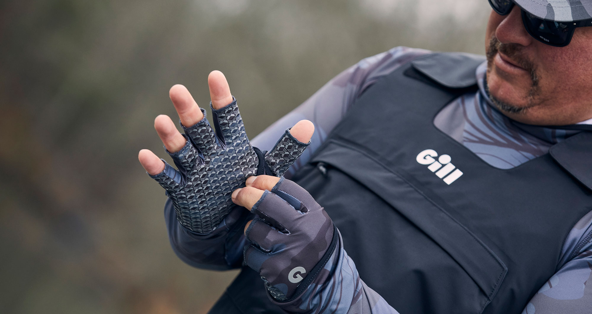 Bass Angling Gloves